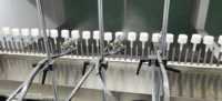 Ligne de revêtement UV automatique CCZK-UVA à double pulvérisation et double four pour durcissement UV et thermique des plastiques, métaux et verres en production de masse