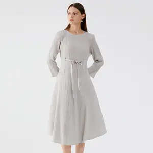 2022 Spring New Women's Korean-Women's Solid Color Round Neck Dress French Temperament Slim Pleated Medium-Length Dress Women