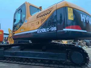 Excavadora Hyundai 220LC-9S Usada, Fabricada en Corea, 20/22 Toneladas, HX220HD, Excavadora Grande de Orugas, Entrega Gratuita Disponible - Product Image 3