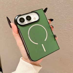 เคสโทรศัพท์มือถือแบบพับได้แม่เหล็กหนังกันกระแทก รุ่น 2026 สำหรับ iPhone 18 Duo fold ลายเส้นฝ้า พร้อมกรอบแม่เหล็กป้องกันหน้าจอ ฝาหลัง PC - Product Image 4