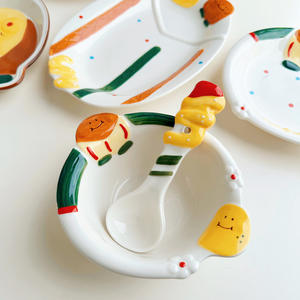 Ensemble de vaisselle en céramique pour enfants, bol, assiette, tasse, cuillère, sans BPA, passe au lave-vaisselle, imprimé animal mignon, boîte cadeau - Product Image 3
