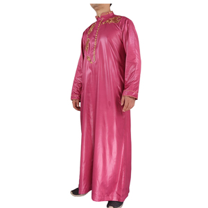 Túnica Masculina de Manga Larga con Bordado Africano Musulmán en Colores Brillantes Estilo Qatar - Product Image 4