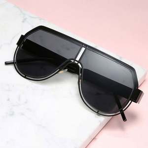 Lunettes de soleil rétro pour hommes et femmes, monture large, rouge, UV400, lentille monobloc, surdimensionnées, nouvelle collection 2020, vente chaude - Product Image 3