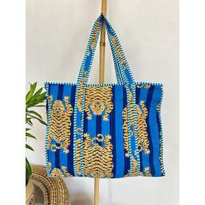 Bolsa de Almuerzo Mini Acolchada de Algodón con Estampado Floral Abstracto, Bolso de Mano con Estampado de Bloques, Bolsas de Compras, Bolsa de Playa, Bolsas de Viaje y Bolsos de Hombro - Product Image 3