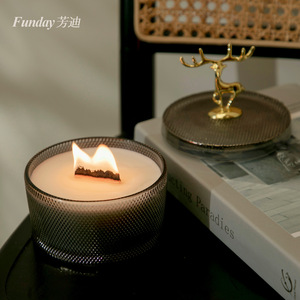 Funday Scented Candle Round Glass With Antler Lid Floral Fragrance Wedding Decor - Product Image 4