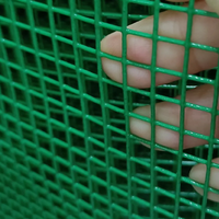Grillage soudé en PVC vert clair de calibre 10, à mailles carrées, pour extérieur, personnalisable en rouleau
