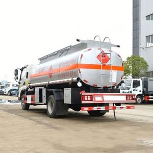 Nuevo Camión Cisterna de Combustible Pequeño de Acero Inoxidable 4x2 de 6000 Litros para Gasolina Cruda y Diésel, Venta Directa de Fábrica - Product Image 4