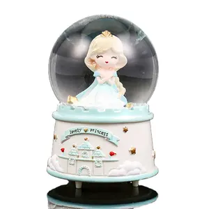 New Creative Girl Heart Children's Holiday Gift Automatic Snow Colorful Lights Crystal Ball Music Box Princess Castle Resin Home