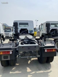 Sinotruk Factory New 6X4 Euro <span class=keywords><strong>2</strong></span> Emission High Horse Power Tractor Truck en precio de descuento - Product Image 3