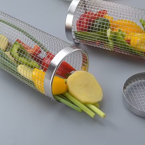 Rejilla Portátil de Acero Inoxidable para Barbacoa con Mango de Madera y Gancho, Ideal para Picnic y Camping al Aire Libre - Diseño de Mango Largo Fácil de Limpiar <span class=keywords><strong>SiXi</strong></span> - Product Image 4
