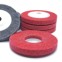 Roue en fibre de nylon abrasive résistante à l'usure, roue non tissée pour le débavurage des pièces automobiles