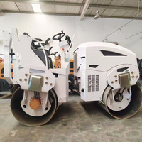 Nouveau compacteur à rouleaux vertical d'usine SDBM 0,3-1,2 tonne Compacteur vibrant à deux tambours Moteur Honda Rouleau compresseur routier