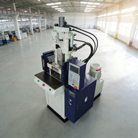 Ventes d'usine Prix d'usine Bonne qualité Standard Machine de moulage par injection verticale entièrement automatique à économie d'énergie efficace