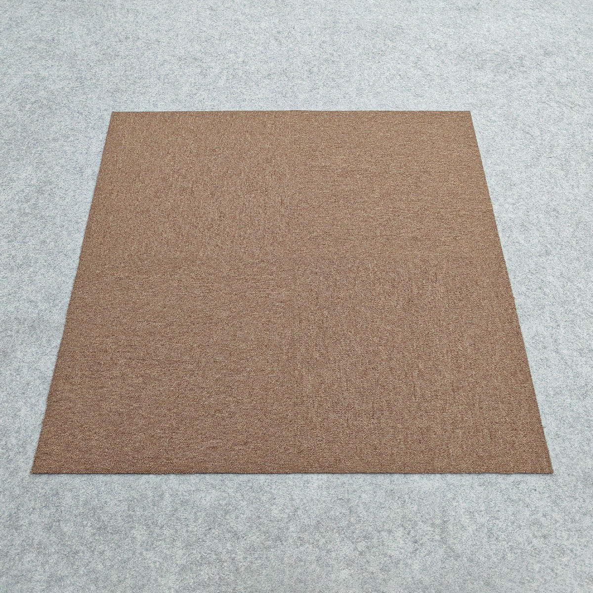 สีน้ำตาล