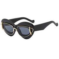 Nouvelles Lunettes de Soleil Œil de Chat Irrégulières Style Européen et Américain 2026, Monture Métallique UV400, Tendance Défilé, Lunettes Transfrontalières