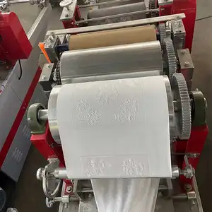 Máquina de gravação de papel de guardanapo de alta velocidade 1/8 dobra máquina de fazer lenços de papel