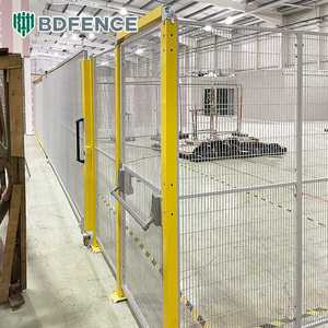 Clôture robotisée soudée sans soudure en maille métallique électrostatique pour l'isolation des équipements d'automatisation et la sécurité des ateliers - Product Image 1