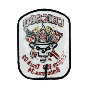 Toppe ricamate personalizzate <span class=keywords><strong>Online</strong></span> con tessuto stampato 3D fiori a forma di cuore distintivi di paillettes decorazione per cappello all'ingrosso America - Product Image 2