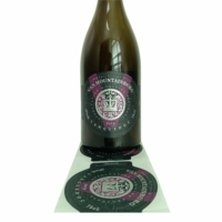 Haute qualité estampage à chaud en relief LOGO étiquettes auto-adhésives étiquette de vin vinyle étanche étiquette de vin fabricant
