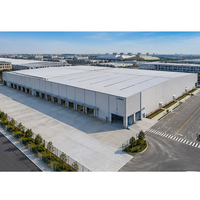 Nave industrial para maquila textil — Estructura de acero galvanizado, diseño antisísmico, zona franca,Techo blanco reflectivo