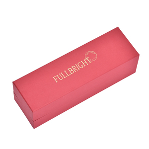 กล่องบรรจุภัณฑ์กระดาษเคลือบแบบกำหนดเองสุดหรูเป็นมิตรกับสิ่งแวดล้อม กล่องของขวัญไวน์วิสกี้แข็งแรงทนทานพร้อมโลโก้ปั๊มทองและแผ่นรองกระดาษแข็ง - Product Image 1