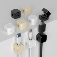 6 Clips Magnétiques Auto-Adhésifs pour Câbles, Organiseurs de Fils en Plastique pour Gestion des Cordons de Bureau, Sans Perçage Requis, Rangement de Table