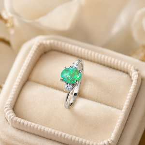 Anello ovale geometrico intarsiato, gioiello da dito semplice e alla moda - Product Image 5