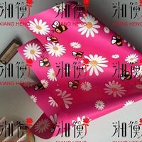 Tempat tahan air lebah kecil terbang di bunga kertas pembungkus bunga Korea bahan kemasan bungkus Hadiah