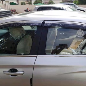 Factory Directly Sell High End tape-on Injection Deflector Window Visor for Changan YUEXIANG 2021 - Product Image 2