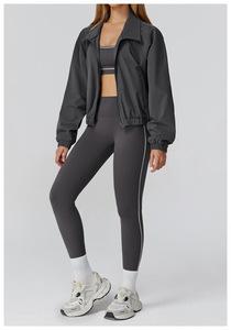 En Gros Ensemble de Yoga Actif pour Femmes : <span class=keywords><strong>Veste</strong></span> Zippée Ample à Col Montant et Legging <span class=keywords><strong>Taille</strong></span> Haute pour Sports de Plein Air, Gym et Fitness - Product Image 4