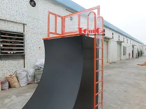 Ostacoli guerriero Ninja americano muro deformato per bambini divertente esperienza trampolino