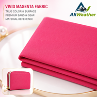 Tissu Ripstop Imperméable X-PAC Magenta Personnalisé en Nylon et Polyester Composite à Motif Diamant pour Portefeuilles, Pochettes et Sacs à Dos