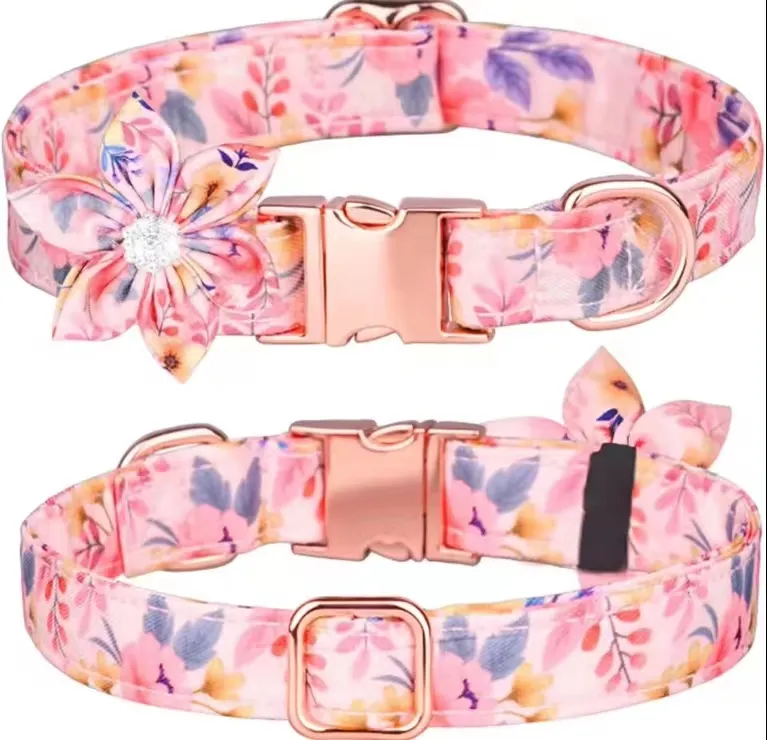Wholesale Pattern Engraved Pet Collars with Adjustable Strong Gold Buckle Collars with Beautiful Bowtie