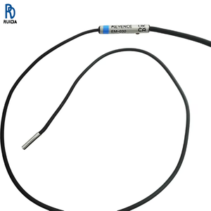 เซ็นเซอร์วัดระยะใกล้คุณภาพสูง KEYENCE EM-030 พร้อมแอมพลิฟายเออร์ในตัว, แบบมีฝาครอบ, ราคาต่อรองได้, มีสินค้าในสต็อก - Product Image 1