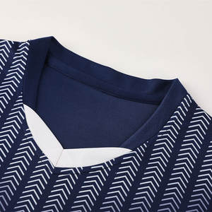 2025 Custom jersey sepak bola dengan nama Gratis/nomor/Logo cetak | Seragam tim bernapas Pesanan massal & anti-selip kaus kaki - Product Image 6