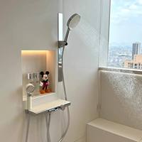 Nouvel ensemble de douche deux pièces en cuivre chromé électrolytique, design minimaliste moderne, avec affichage LED et pommeau de douche carré