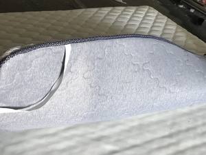 ที่นอนเฟอร์นิเจอร์บ้านหรูหราสีทองแบบเดี่ยวเรียวอ่อนและอ่อนนุ่มแปลงสภาพเวียดนามมีคุณภาพดีสำหรับการใช้ในห้องนอน - Product Image 3