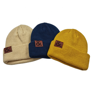 <span class=keywords><strong>Bonnet</strong></span> en tricot gaufré unisexe en acrylique 100% doux et chaud pour l'hiver, avec étiquette tissée, vente en gros, avec logo personnalisé - Product Image 4
