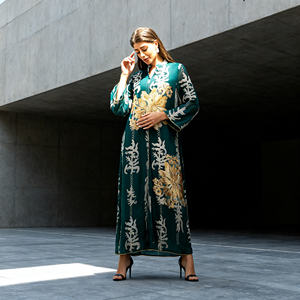Abaya Maxi en Polyester Brodé de Luxe pour Femmes Musulmanes, Soirée, Élégant, Vente en Gros Personnalisée - Product Image 4