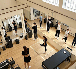 <span class=keywords><strong>2</strong></span>-8mm d'épaisseur <span class=keywords><strong>Grand</strong></span> <span class=keywords><strong>miroir</strong></span> mural de salle de bain sans cadre en verre flotté Salon <span class=keywords><strong>Grand</strong></span> <span class=keywords><strong>miroir</strong></span> - Product Image 5