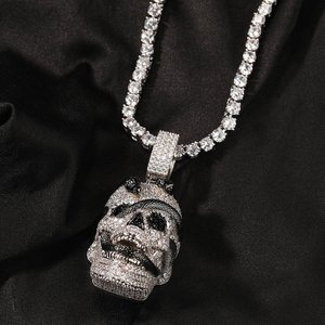Pendentif de luxe en moissanite sertie en argent sterling 925, bijou unisexe style hip-hop, accessoire de mode pour fête et cadeau - Product Image 1