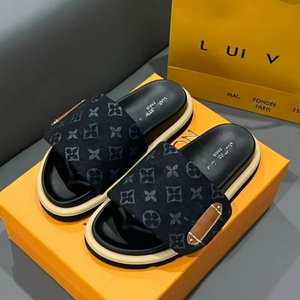 Sandalias de Piel de Oveja con Suela Gruesa Antideslizante, Novedad de Verano 2026, Gran Venta, Versátiles y Modernas para Uso Diario - Product Image 3