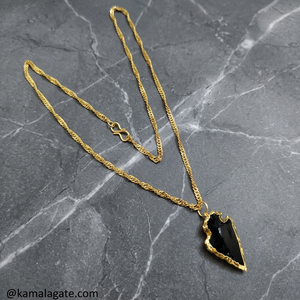 Figura de punta de flecha de obsidiana negra galvanizada en oro, hecha a mano, tallada a mano, forma irregular, piedra preciosa pulida para el Día de Acción de Gracias - Product Image 1