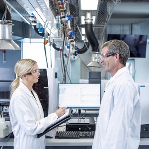 Espectrómetro de Absorción Atómica Agilent AA Duo Flame y Horno de Grafito para Análisis Elemental - Product Image 2
