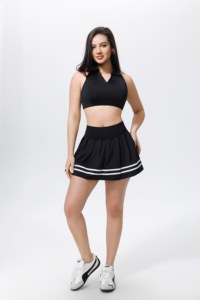 Completo Sportivo 2 Pezzi: Top Corto con Colletto e Gonna Plissettata a Vita Alta, Senza Maniche, Nero Tinta Unita, per Yoga e Tennis - Product Image 5