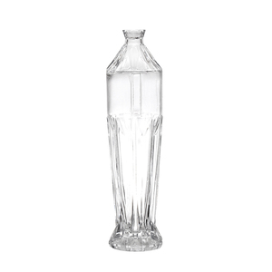 La bouteille de verre à alcool en forme de vase mince a un corps long et élégant. Il est personnalisé en usine avec un bouchon de bouteille - Product Image 3