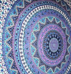 Tapisserie indienne avec imprimés, thème Mandala, pour décoration de plage, style boho - Product Image 4