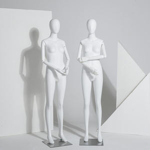 Collection de Mannequins de Famille en Fibre de Verre avec Bras en Bois pour Femme et Couple, Tenues Assorties, Nouvelle Collection - Product Image 4