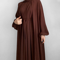 Ensemble Abaya Modeste 2 Pièces Style Turc, Robe Longue Ceinturée à Manches Longues avec Voile Assorti, Tenue pour Femmes Musulmanes