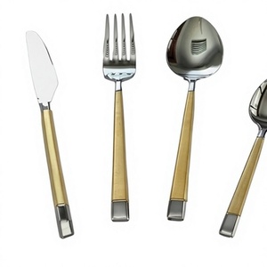 Ensemble de couverts modernes avec poignées dorées et finition miroir en acier inoxydable, cuillère, fourchette, couteau, vaisselle résistante au lave-vaisselle - Product Image 1